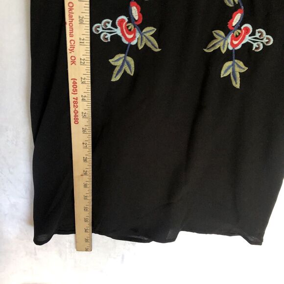 NWT Sugar + Lips Black Sheath Boho Dress, Long-Sleeve Floral Embroidery Size XS - Picture 7 of 9